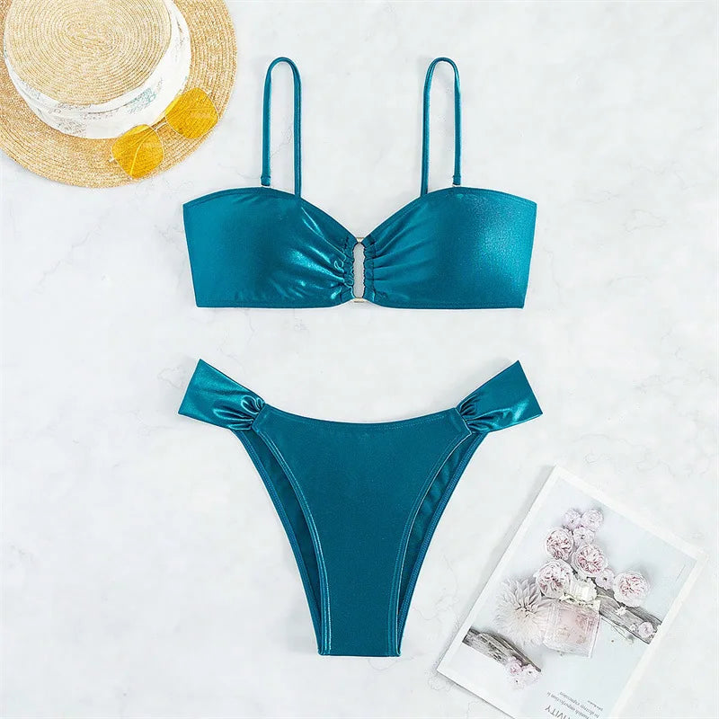 Verführerisches Bikini-Set mit Perlenkette und Push-up-Effekt – ideal für Strand und Pool