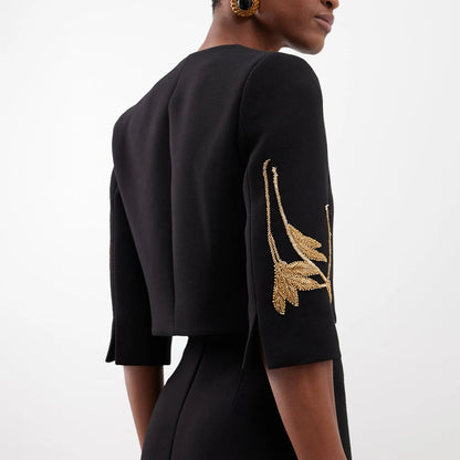 Minimalistisches Damen-Kleid mit Reverskragen, langen Ärmeln und hohem Bund – Patchwork-Design und lockere Passform