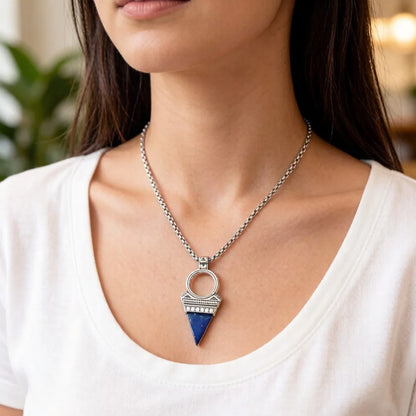 Damen-Charm-Anhänger Lucky Dreieck blau mystisch aus Sterlingsilber