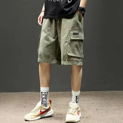 Locker sitzende Jogging-Shorts mit mehreren Taschen und doppelter Schicht für Sport und Freizeit im Freien
