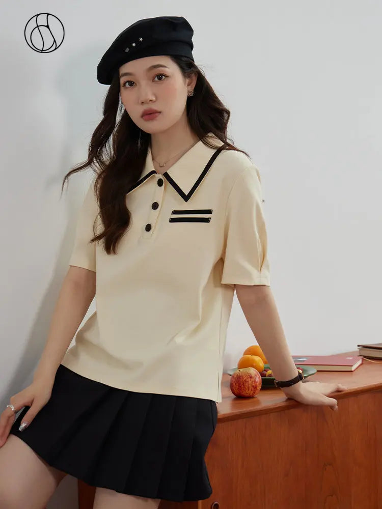 Damen-Sommer-T-Shirt aus Baumwolle mit quadratischem Ausschnitt und abgerundetem Saum – ideal fürs Büro