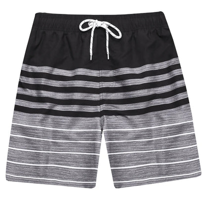 Herren-Badeshorts aus Polyester mit abnehmbarem Polster und niedrigem Bund – ideal für den Sommer.