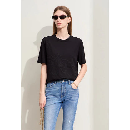 Damen T-Shirt mit minimalistischer Stickerei im lässigen Stil für den Sommer