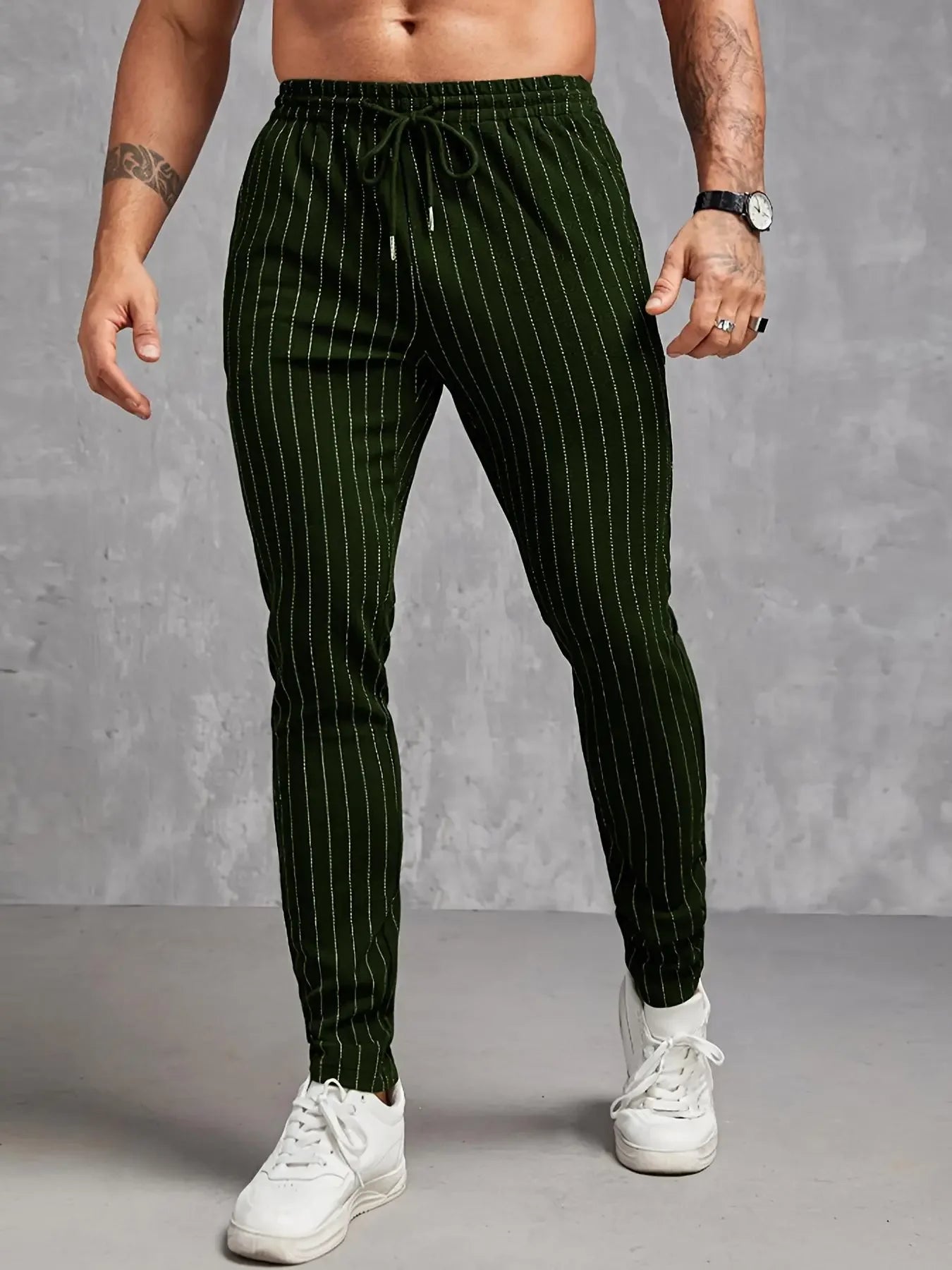 Neue Herren-Freizeithose mit gestreiften Taschen für Frühling und Sommer