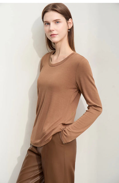 Damen T-Shirts im Minimalismus-Stil mit Patchwork für den Herbst 2024