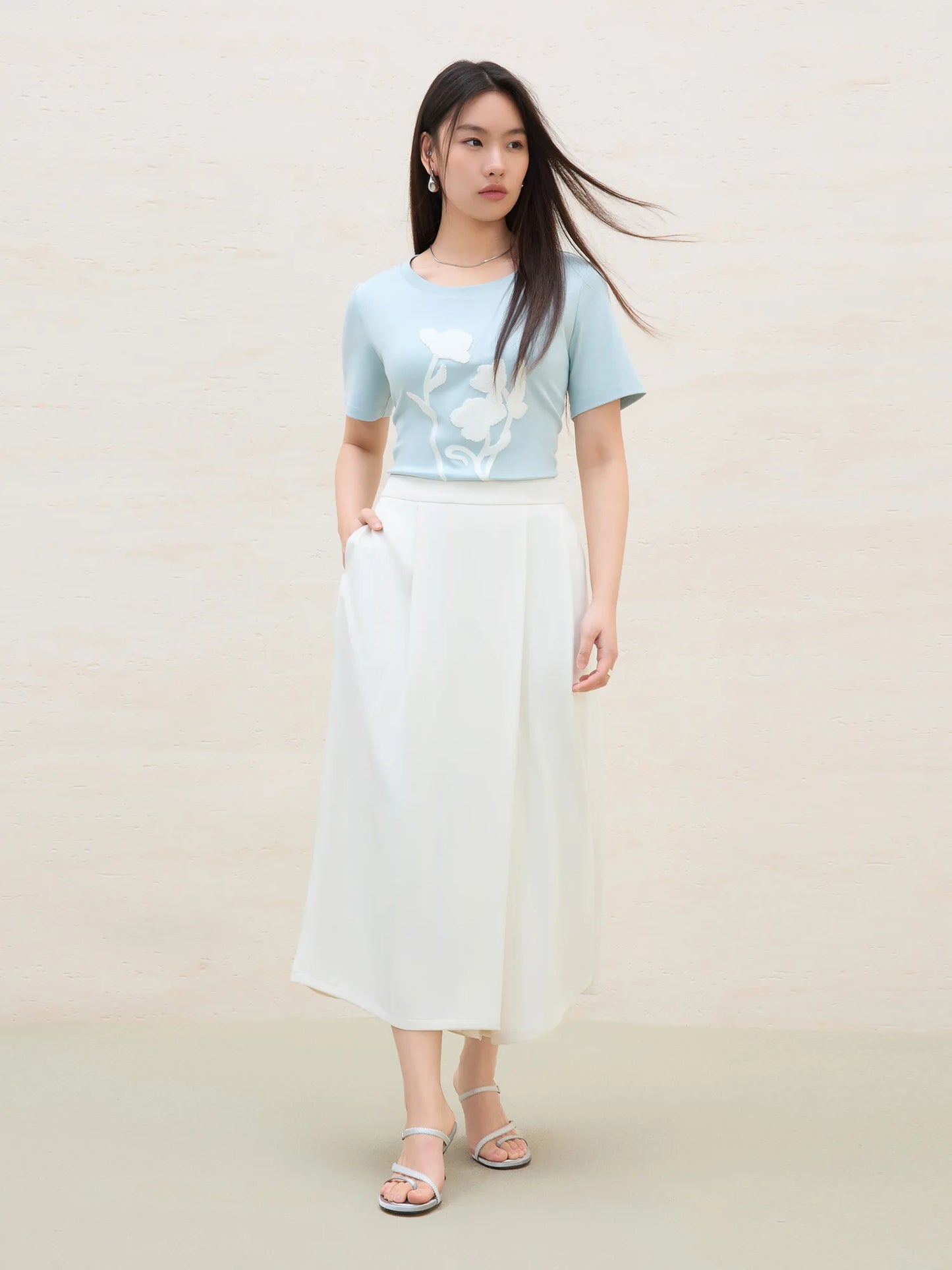 Damen-Colorblock-T-Shirt in Übergröße mit kurzen Ärmeln und figurformendem Design – sportlich und retro für den Alltag