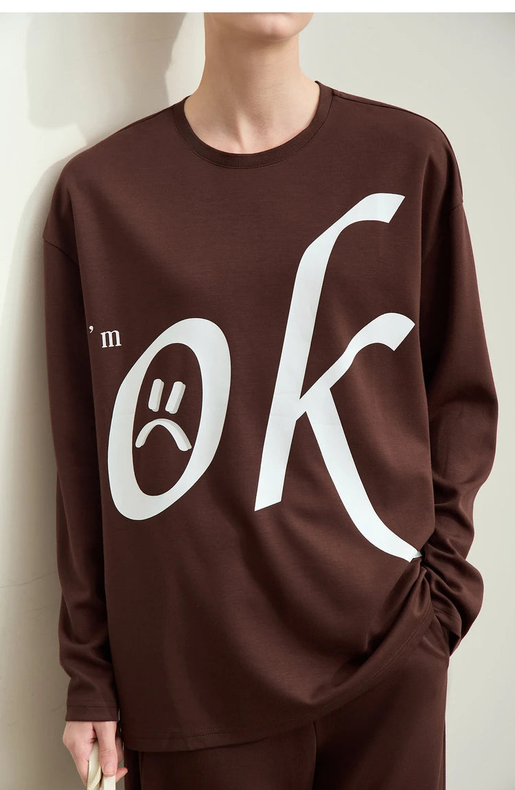 Damen T-Shirt im minimalistischen Stil mit Rundhalsausschnitt und Druckdesign