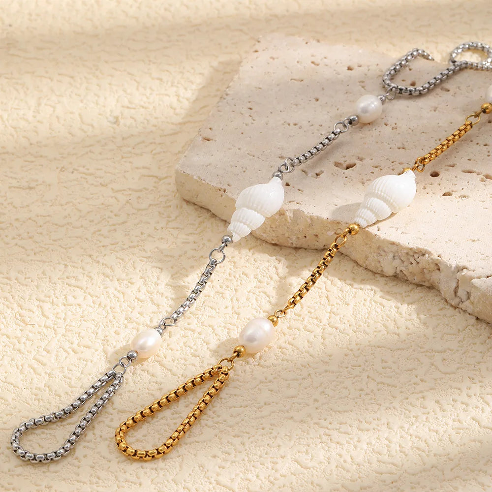 Damen-Armband mit Muschelperlen im Boho-Stil