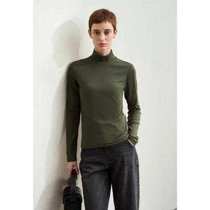 Damen T-Shirts im Minimalismus-Stil mit Mock-Neck und Stickerei aus Baumwolle