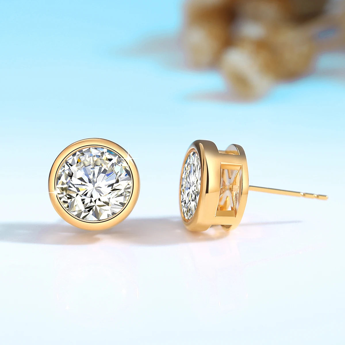 Damen-Ohrstecker aus 18K Gelbgold mit Moissanit Hochglanz Elegant für Hochzeit und Alltag