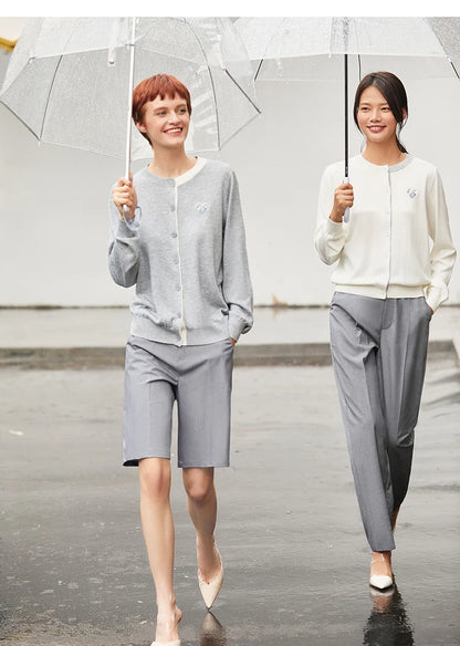 Damen Shorts im minimalistischen Stil mit hoher Taille und lässiger Passform