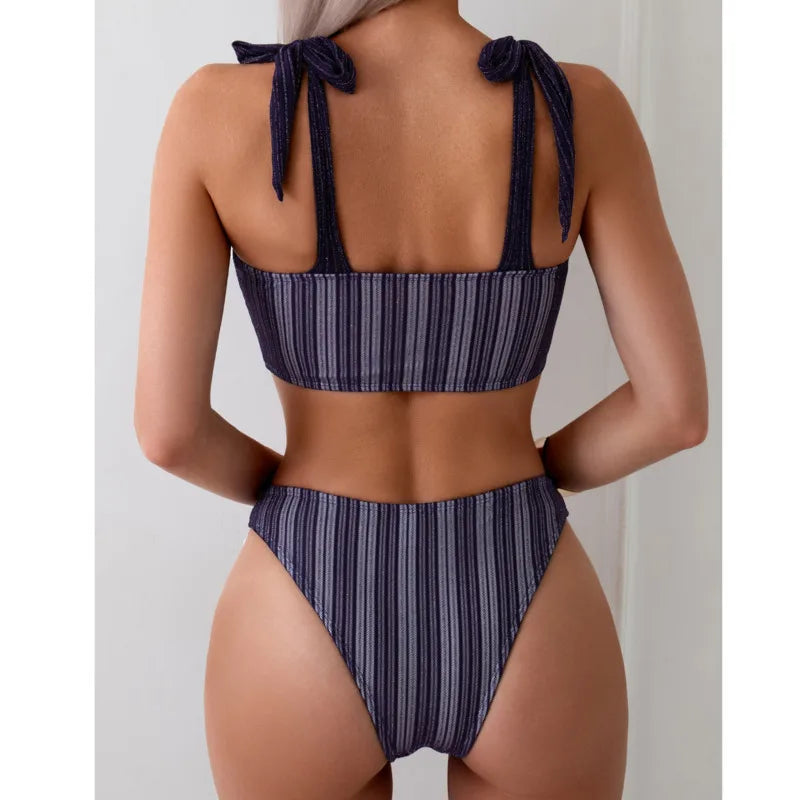 Blumiger Bikini-Set mit Push-up-Effekt – verführerische Bademode für den Strand