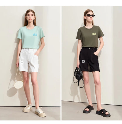 Damen T-Shirt im Minimalismus-Stil mit O-Ausschnitt und Stickerei