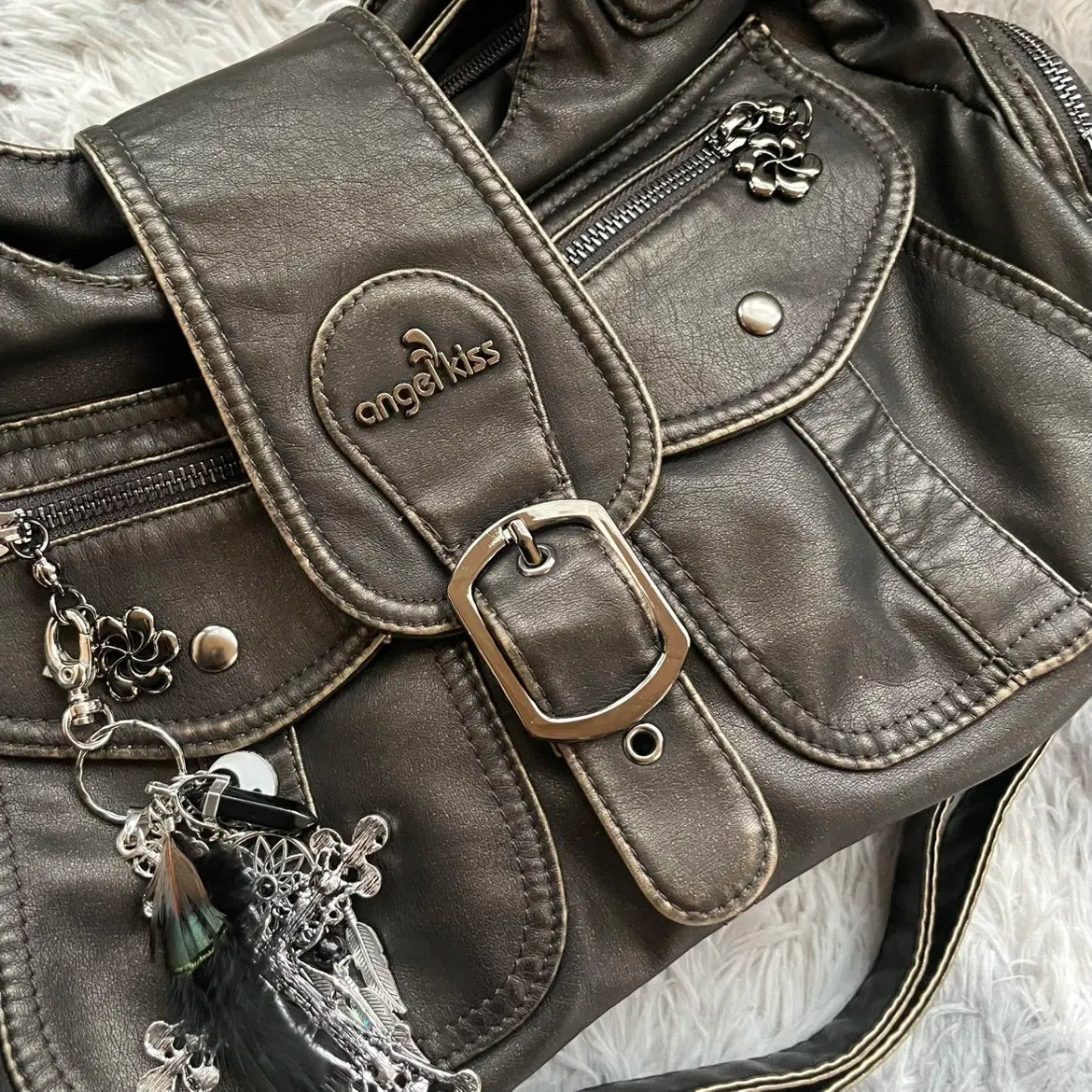 Damen-Handtasche aus PU-Kunstleder mit Top-Handle, Reißverschluss und Mehrfachfächern