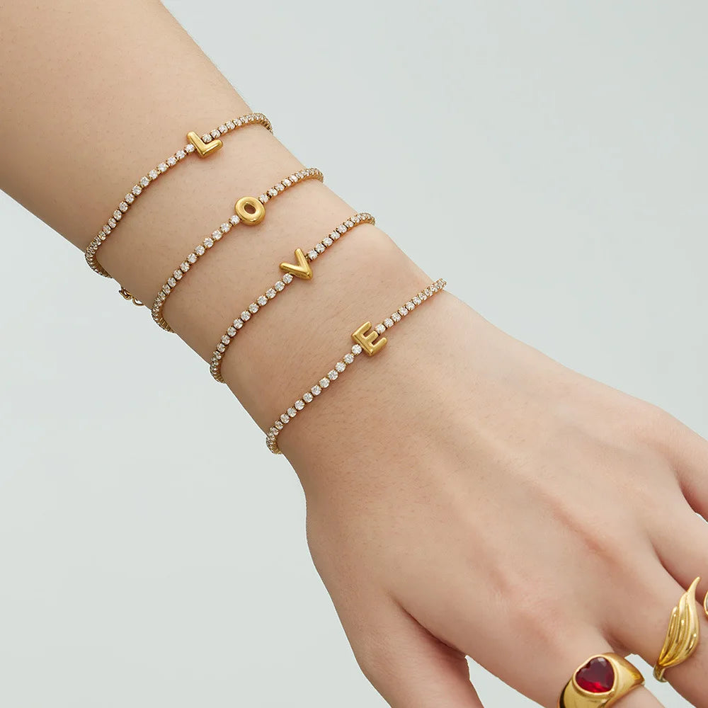Damen-Armband mit Initialen-Buchstabe