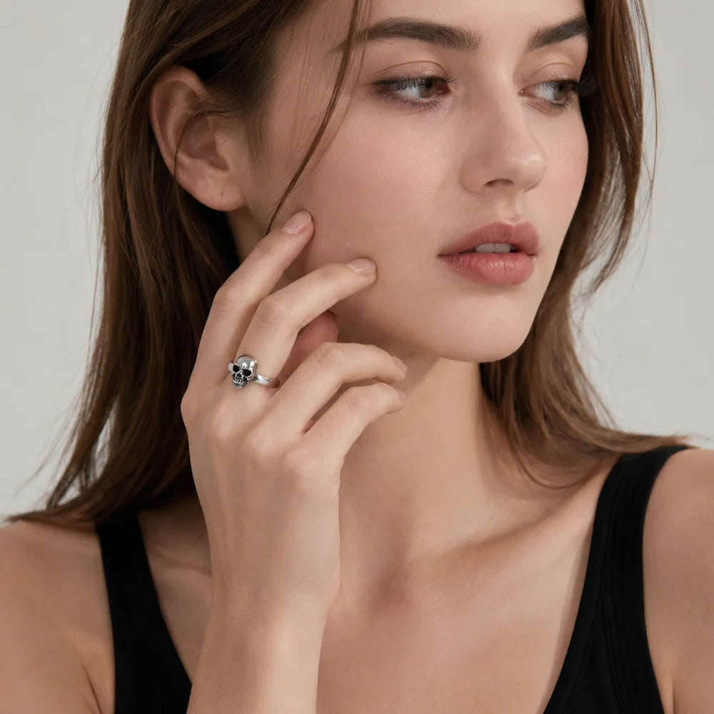 Damen-Ring Totenkopf Punk Rebel aus Sterlingsilber