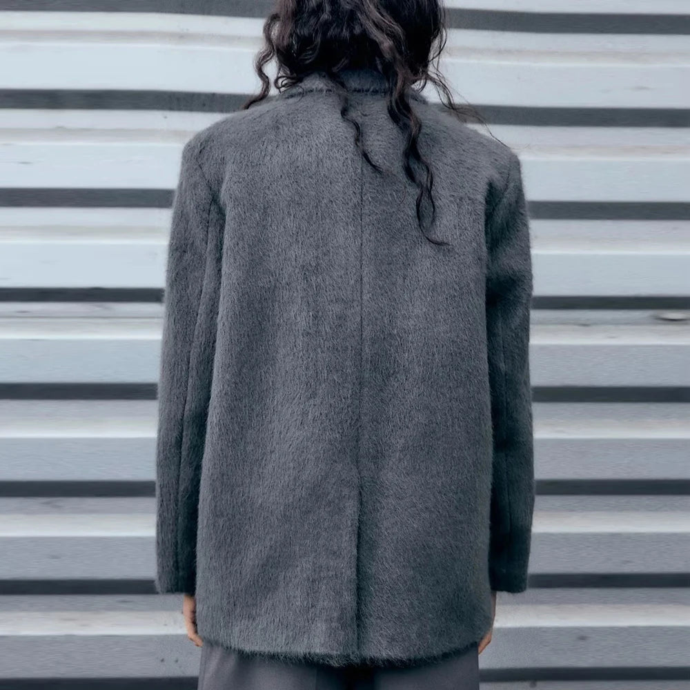 Elegante Damenjacke mit Reverskragen und langen Ärmeln – luxuriöses Patchwork-Design mit Taschen