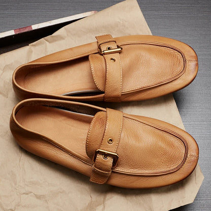 Lederschuhe Slipper mit Schnallenriemen, hellbraunes Obermaterial und Schlupfverschluss