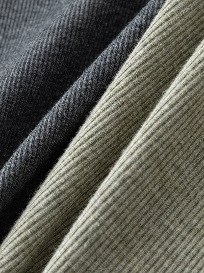 Elegante Damenbluse in Hellgrün mit Rundhalsausschnitt und Bindedesign – Langarm und locker geschnitten für den Herbst