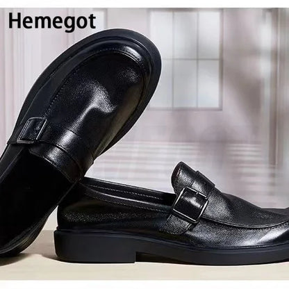 Schwarzer Herren-Loafer mit Schnallendetail, Slip-On und breiter Laufsohle