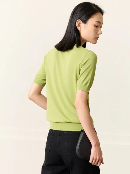 Damen Top im Minimalismus-Stil mit O-Ausschnitt und kontrastierenden Farben