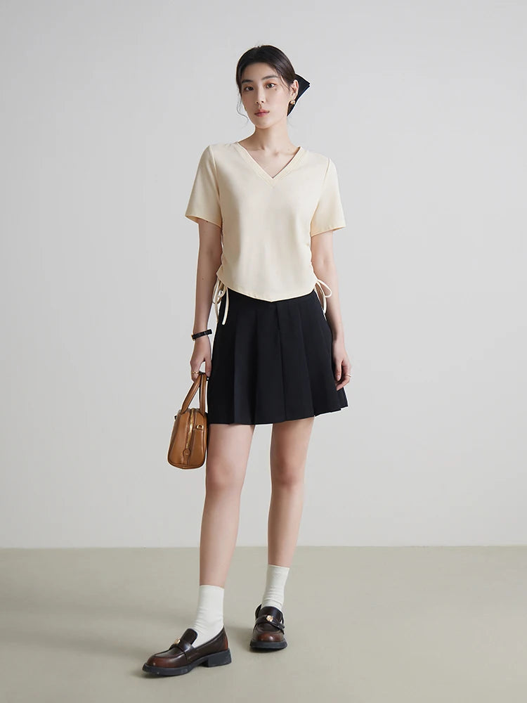 Französischer Damen-Zweiteiler mit lockerem Oberteil und weit geschnittener Hose – Sommerliches Design mit hoch taillierter Hose