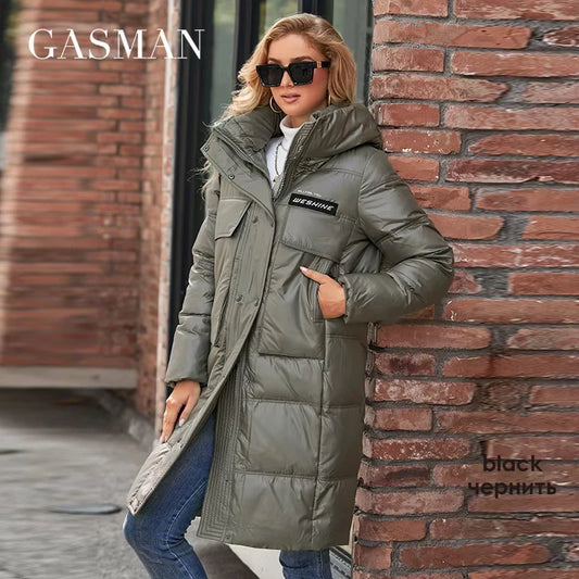 Langer Damen-Winterparka mit Reißverschluss, Schnürdesign, Taschen und Kapuze – warm und klassisch geschnitten.