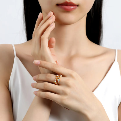 Damen-Verlobungsring aus 14K Gold mit Moissanit Elegantes Schmuckstück für Verlobung und Jubiläum