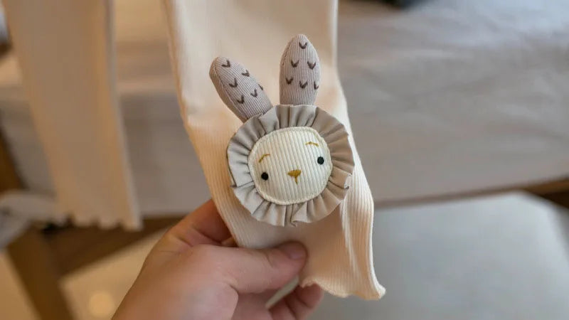 Mädchen Leggings mit niedlicher Schleife und 3D Kaninchen für den Herbst