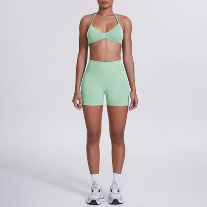 Damen-Yoga-Set: nahtloser Sport-BH und High-Waist-Shorts in Salbeigrün