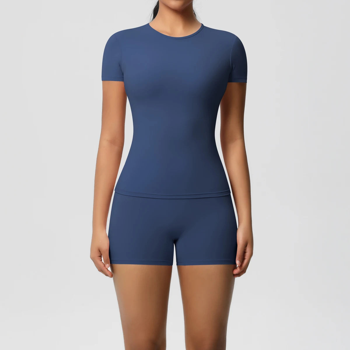 Damen-Fitness-Set: Kurzarm-Top und Bike-Shorts in Dunkelblau