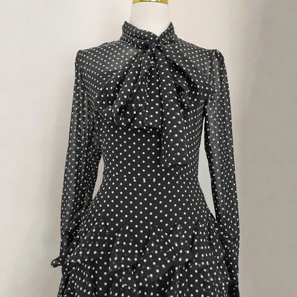 Lässiger Damen-Blazer mit Federn, Pailletten und Patchwork-Design – Langarm und modisch für jeden Anlass.
