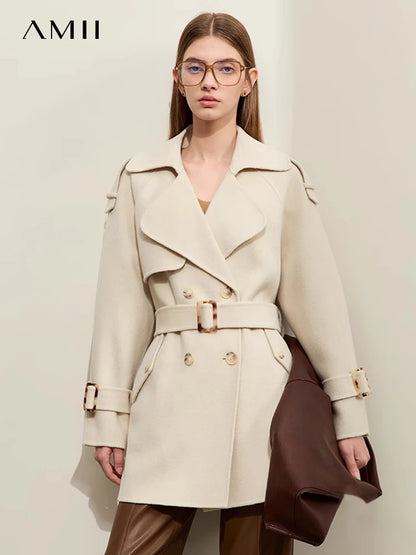 Damen Mid-Length Wollmantel im minimalistischen Stil mit Gürtel und Taschen