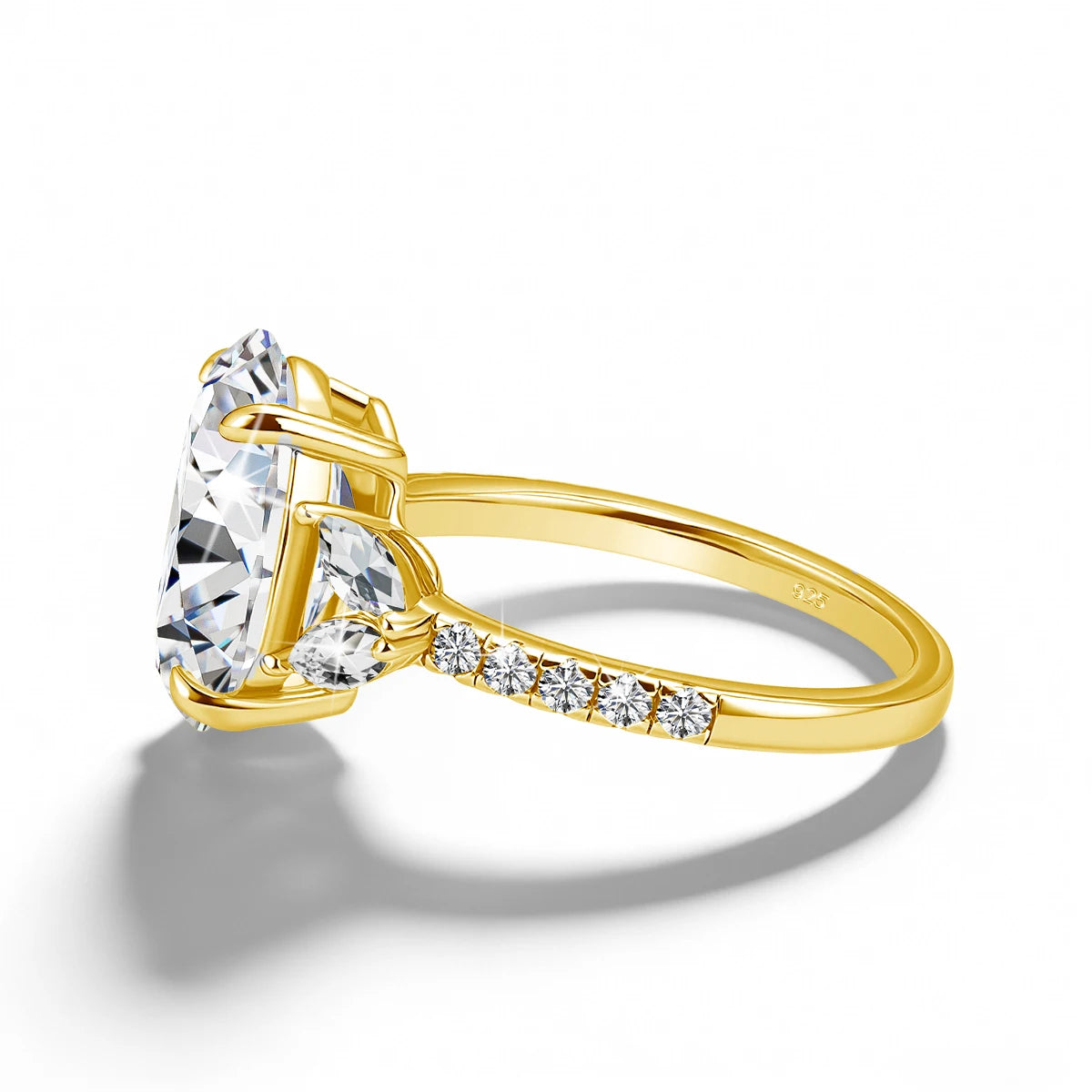 Damen-Verlobungsring Moissanit Oval 4,5 Karat Aus Sterling-Silber Verlobungs- und Alltagsschmuck