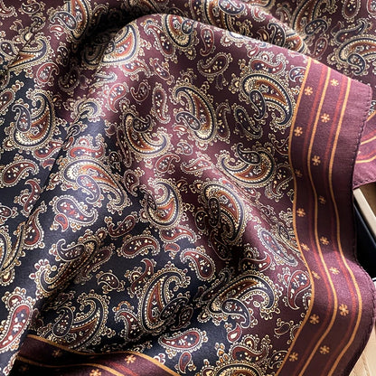 Damen Maulbeerseide Schal kariert quadratisch Halstuch Hijab Bandana bedruckt D