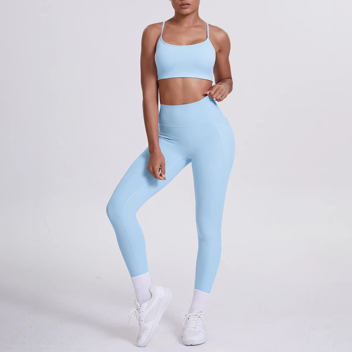 Damen Sport-Yoga-Set in Hellblau: Sport-BH und High-Waist Leggings