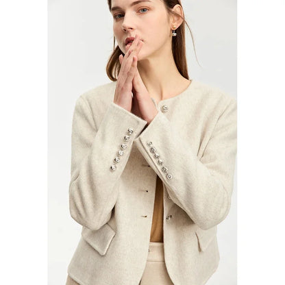 Damen Wolljacke aus Luxus-Tweed im Vintage-Stil mit Knopf und Taschen