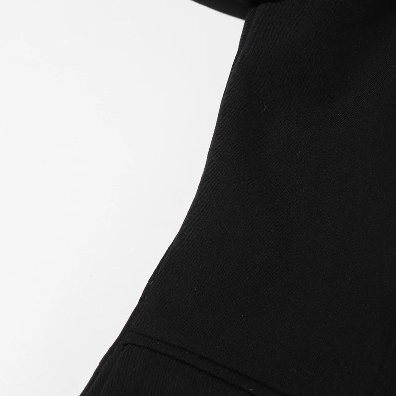 Zweiteiliges Damen-Set mit Reverskragen, langärmligem Patchwork-Blazer und hoch taillierter Hose – lässig und stilvoll