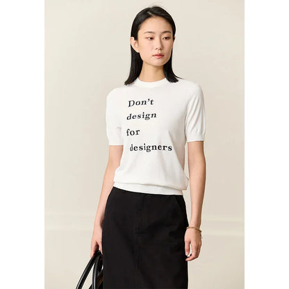 Damen Top im Minimalismus-Stil mit O-Ausschnitt und kontrastierenden Farben