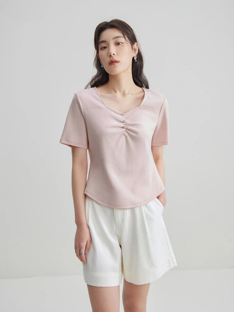 Vielseitige, romantische Damenbluse aus erfrischendem Chiffon – ideal für den Sommer.