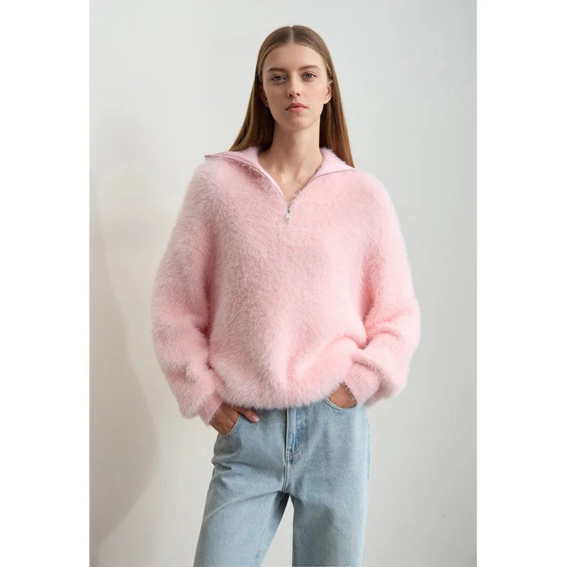 Flauschpullover für Damen, rosé, hoher Kragen und Reißverschluss, Vorderansicht