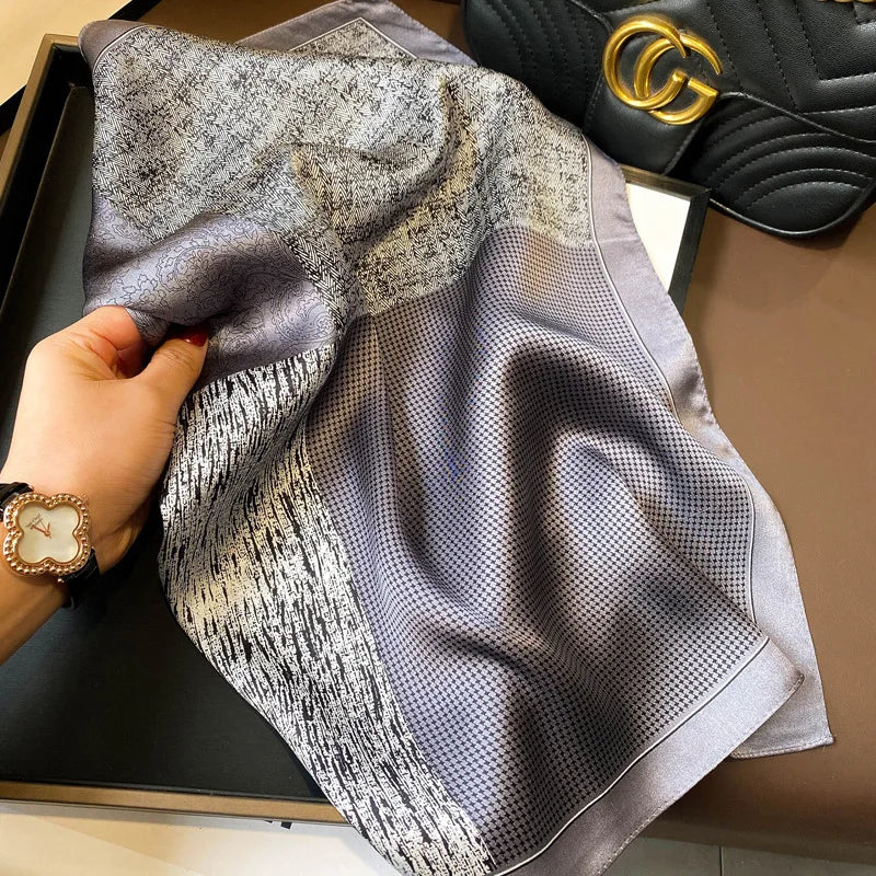 Damen Seidensatin Schal Tasche Kopf Bandana Halstuch bedruckt C