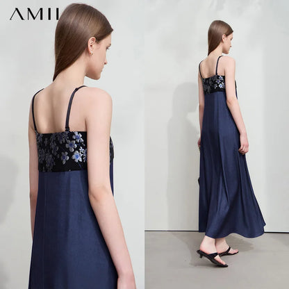 Elegantes Damen Kleid Mit Schlitzhals Und Bequemem Schnitt