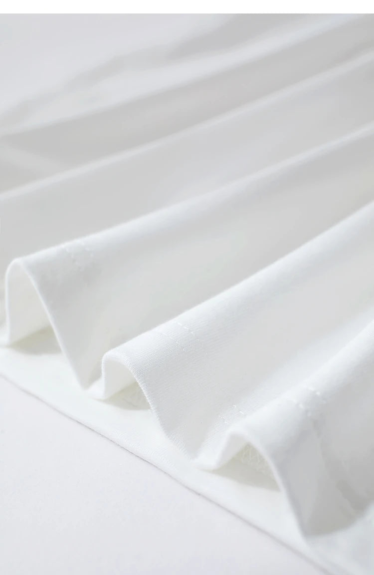 Damen T-Shirts im Minimalismus-Stil mit Kurzarm und Buchstaben-Stickerei