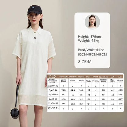 Zeitloses Karo Midikleid Mit Reverskragen Für Elegante Damen