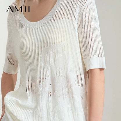 Damenpullover kurzarm mit U-Ausschnitt, offwhite, Detailansicht Lochmuster und Zierstruktur