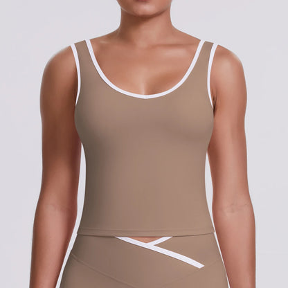 Strick-Crop-Top ohne Ärmel, beige mit weißem Rundhalsausschnitt und Kanten