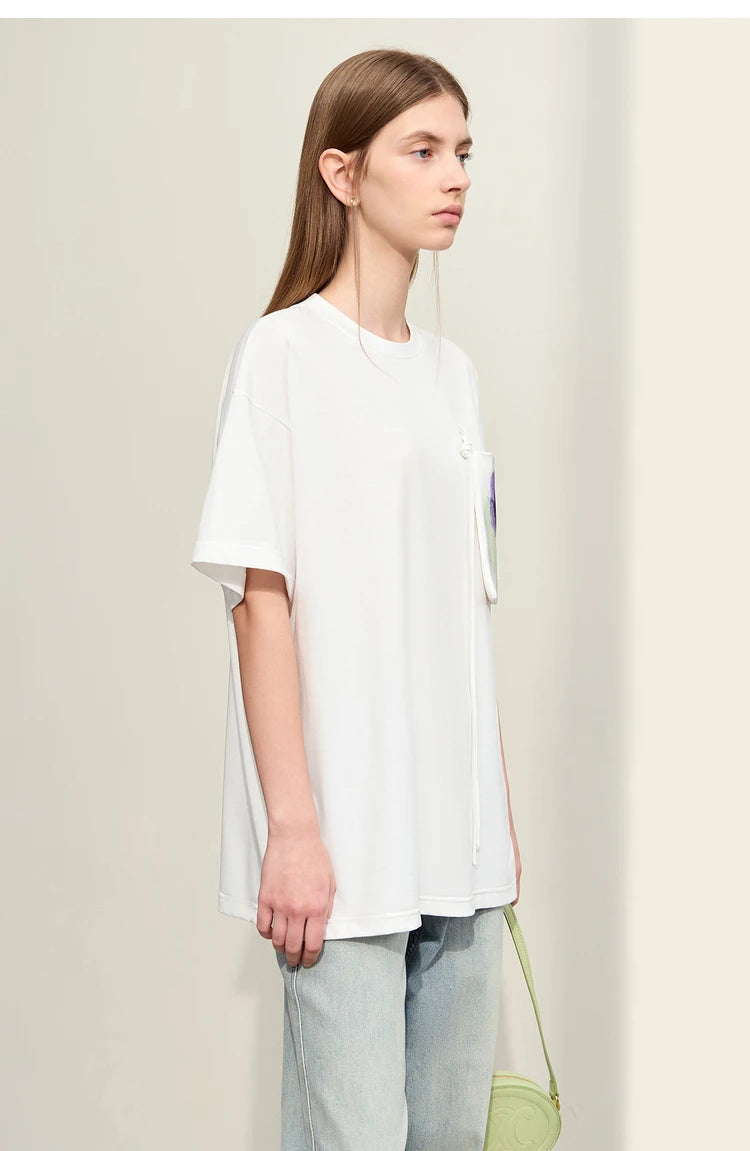 Damen T-Shirt im Minimalismus-Stil mit Taschen und elastischem O-Neck