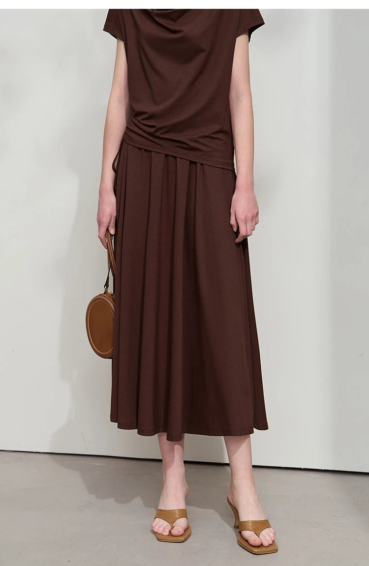 Damen T-Shirt-Rock Set mit solidem Swing-Kragen für den Sommer