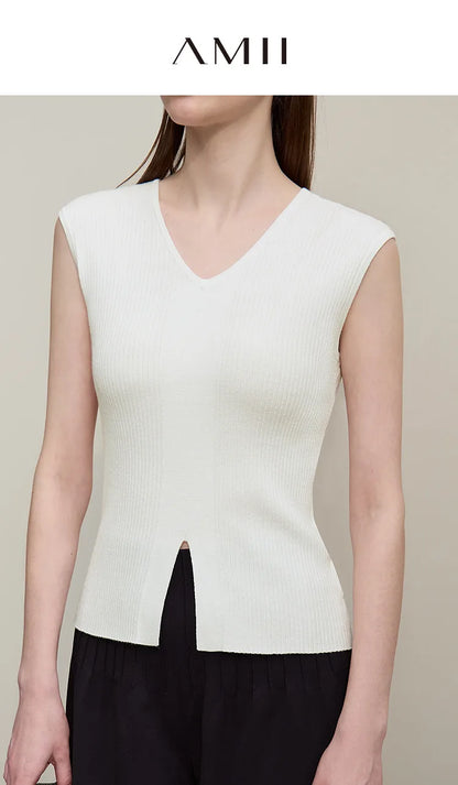 Ärmelloser Strickpullover mit V-Ausschnitt, cremefarben, mit Saum-Schlitz